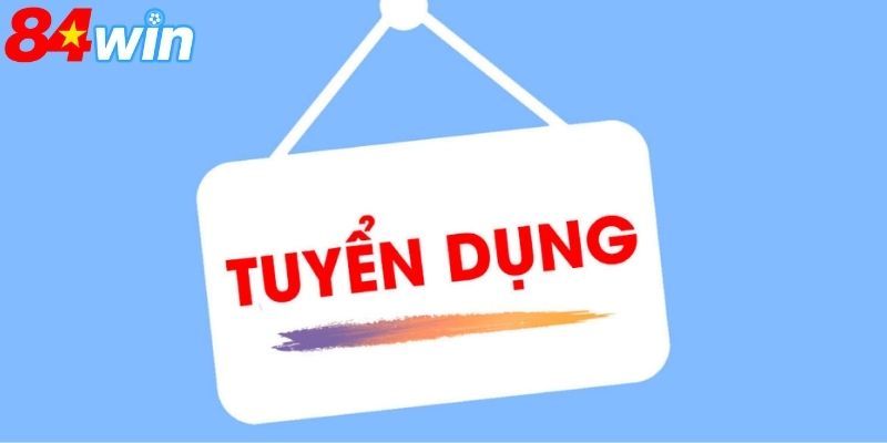Hệ thống nhân sự được phân chia theo nhiều nhóm nhiệm vụ